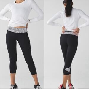 Lululemon Leggings Womens 6 Black Pace Rival Miss Mosaic Running Athletic Crop